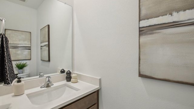 2413 STRATTEN DRIVE, Zephyrhills, FL 33541