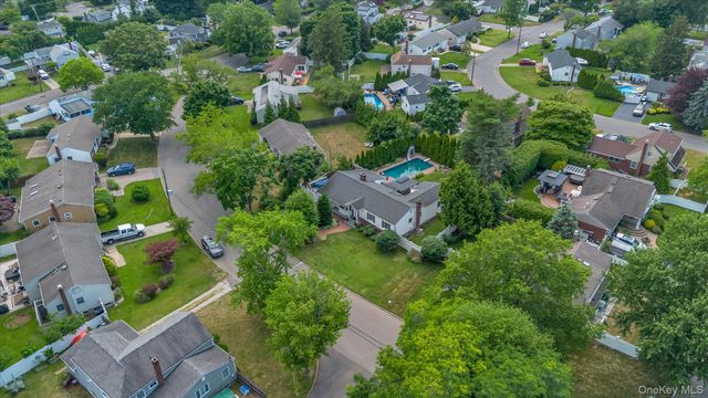 15 Elberta Drive, East Northport, NY 11731