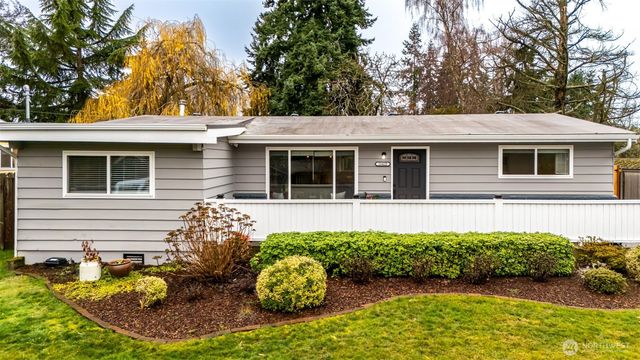 18428 66th Avenue W, Lynnwood, WA 98037