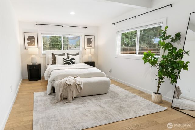 18428 66th Avenue W, Lynnwood, WA 98037