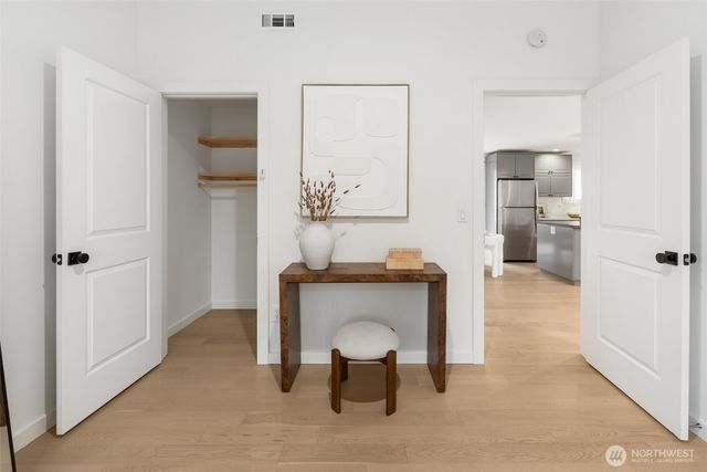 18428 66th Avenue W, Lynnwood, WA 98037