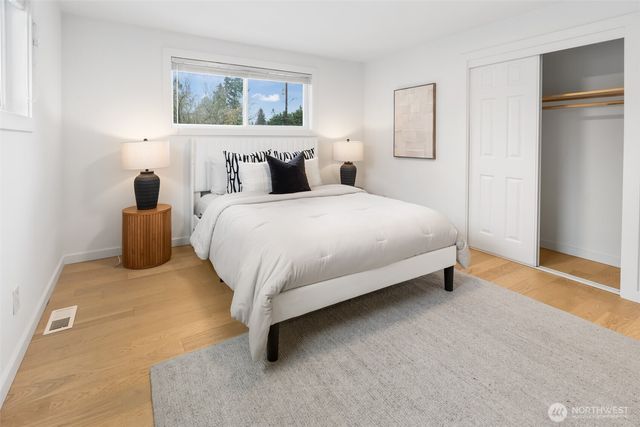 18428 66th Avenue W, Lynnwood, WA 98037