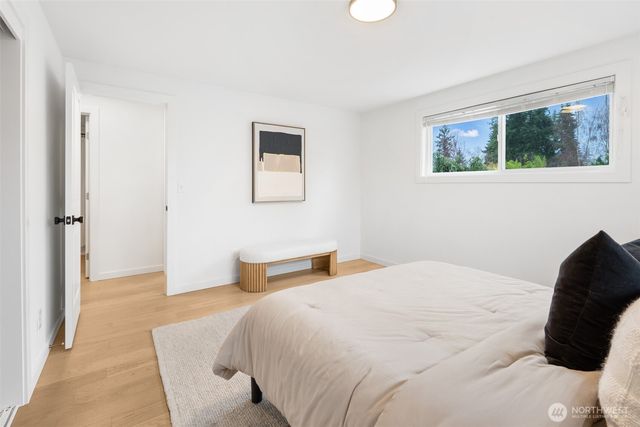 18428 66th Avenue W, Lynnwood, WA 98037