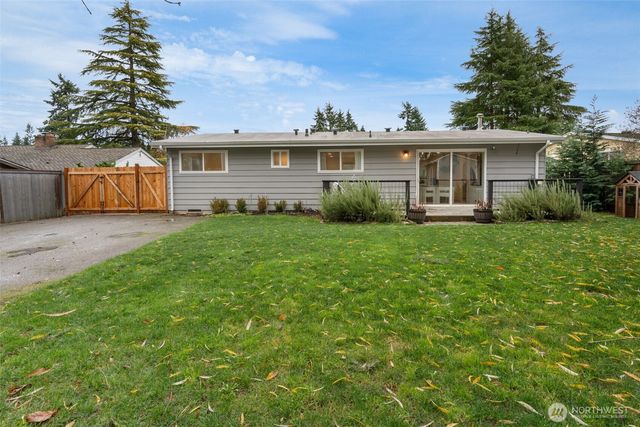 18428 66th Avenue W, Lynnwood, WA 98037