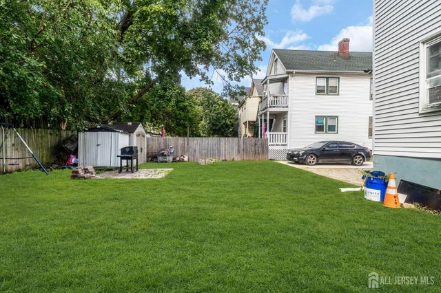 174 Suydam Street, New Brunswick, NJ 08901