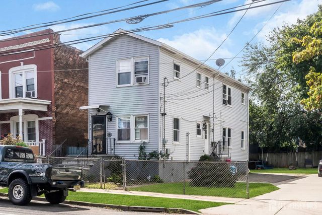 174 Suydam Street, New Brunswick, NJ 08901
