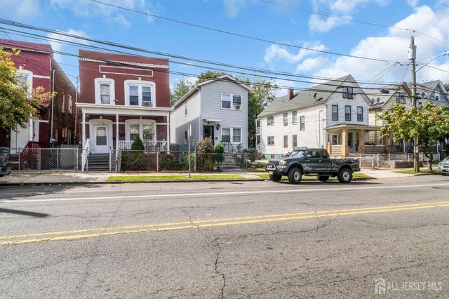 174 Suydam Street, New Brunswick, NJ 08901