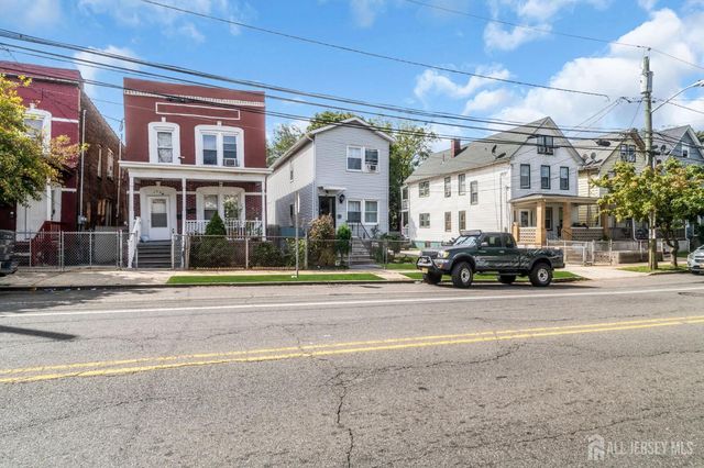 174 Suydam Street, New Brunswick, NJ 08901