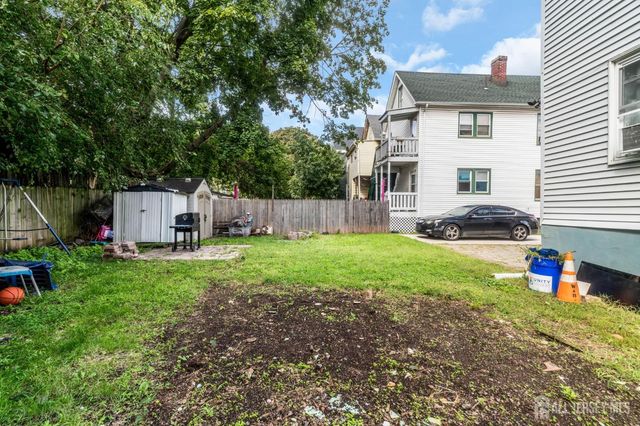 174 Suydam Street, New Brunswick, NJ 08901