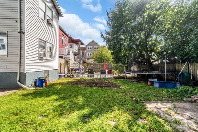174 Suydam Street, New Brunswick, NJ 08901