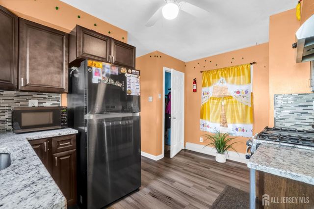 174 Suydam Street, New Brunswick, NJ 08901