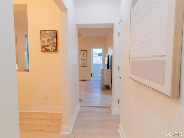6901 Pennsylvania Avenue, St Louis, MO 63111
