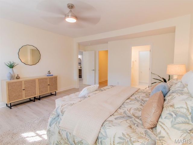 6901 Pennsylvania Avenue, St Louis, MO 63111