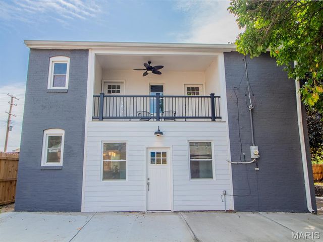 6901 Pennsylvania Avenue, St Louis, MO 63111