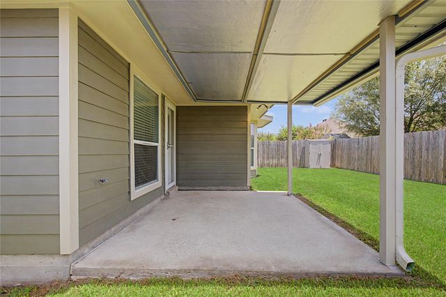 111 Enfield Court, Huntsville, TX 77320