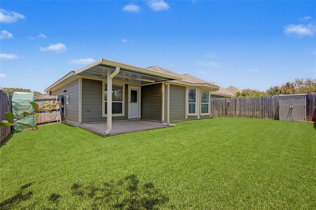 111 Enfield Court, Huntsville, TX 77320