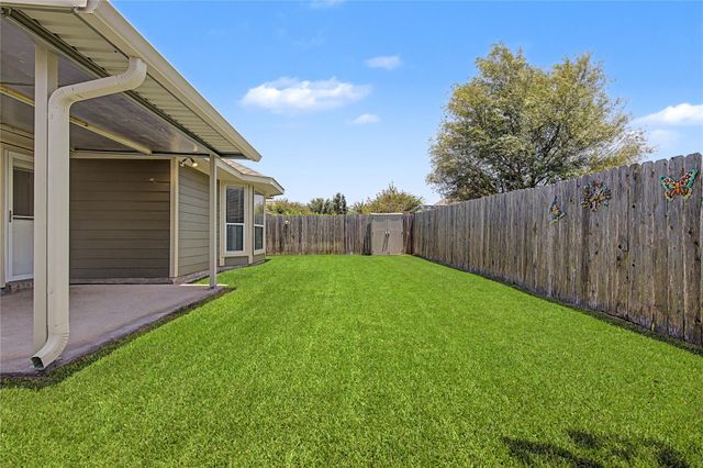 111 Enfield Court, Huntsville, TX 77320