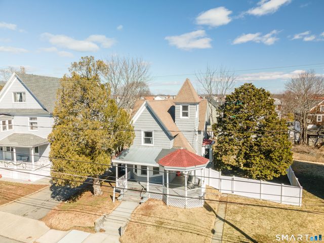 163 Willetts Avenue, New London, CT 06320