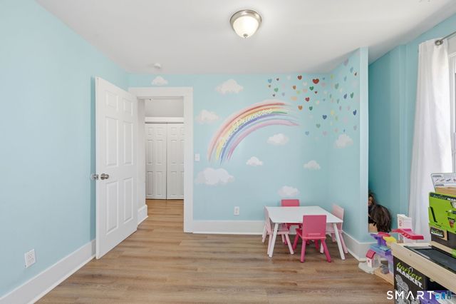 163 Willetts Avenue, New London, CT 06320