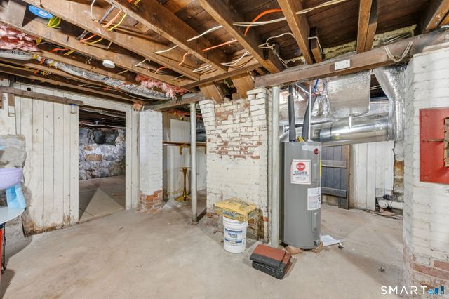 163 Willetts Avenue, New London, CT 06320