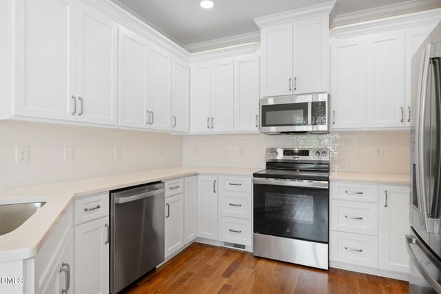 9453 Nc 42, Holly Springs, NC 27540