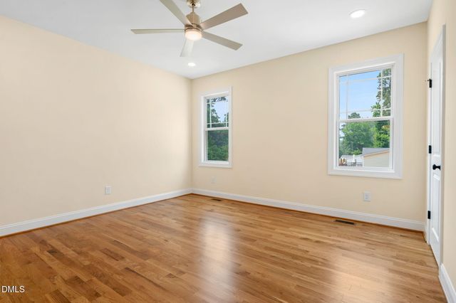 9453 Nc 42, Holly Springs, NC 27540