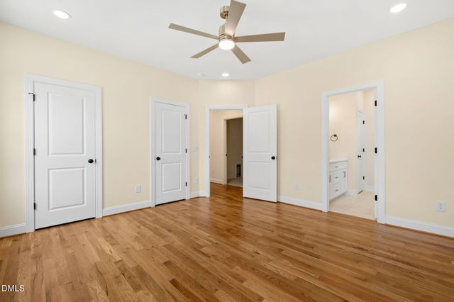 9453 Nc 42, Holly Springs, NC 27540