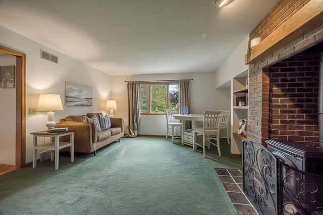 321 Sauk Creek Drive, Madison, WI 53717