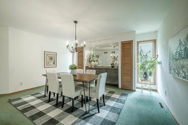 321 Sauk Creek Drive, Madison, WI 53717