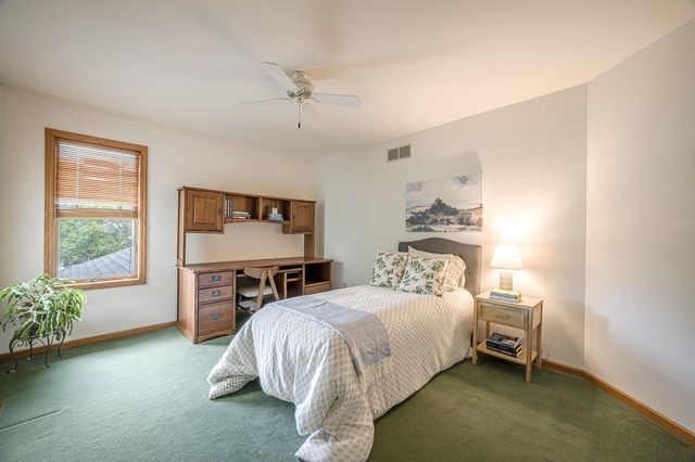 321 Sauk Creek Drive, Madison, WI 53717