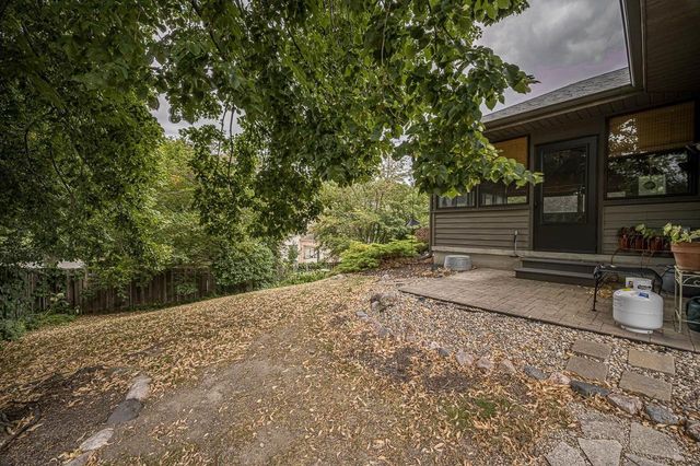 321 Sauk Creek Drive, Madison, WI 53717