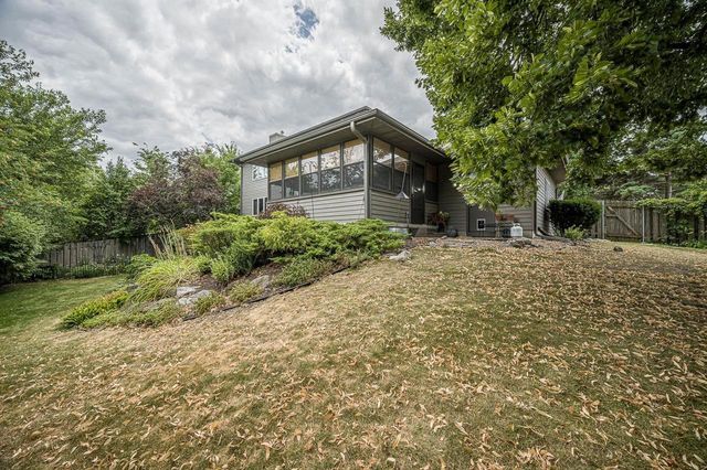 321 Sauk Creek Drive, Madison, WI 53717