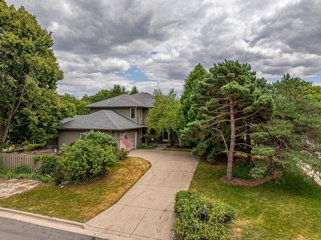 321 Sauk Creek Drive, Madison, WI 53717