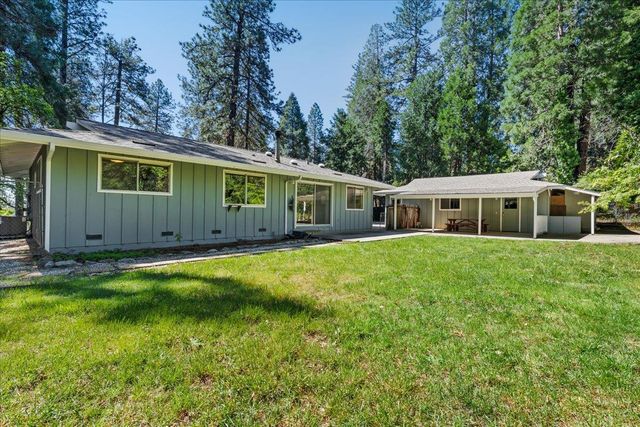 12586 Gayle Ln, Nevada City, CA 95959