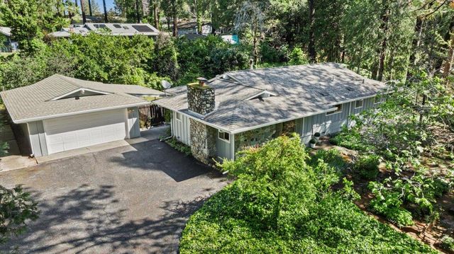 12586 Gayle Ln, Nevada City, CA 95959