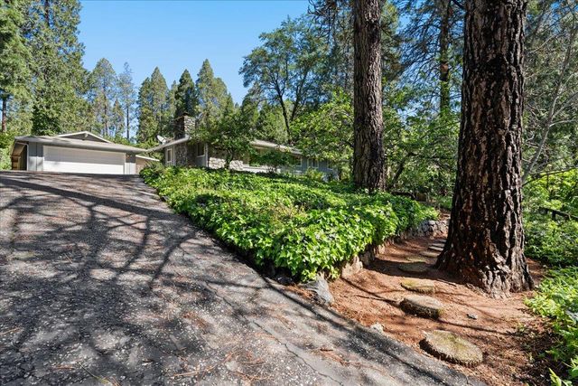 12586 Gayle Ln, Nevada City, CA 95959