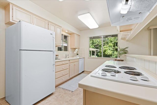12586 Gayle Ln, Nevada City, CA 95959