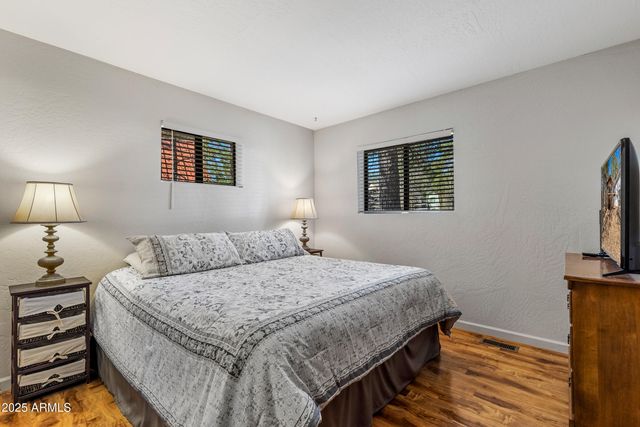 315 SANDIA Circle, Munds Park, AZ 86017