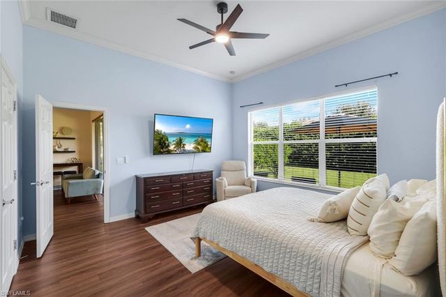 2095 Sagebrush CIR, Naples, FL 34120