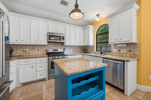 12295 Pegasus Drive, Willis, TX 77318