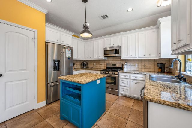 12295 Pegasus Drive, Willis, TX 77318