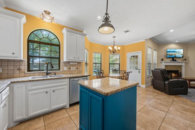 12295 Pegasus Drive, Willis, TX 77318