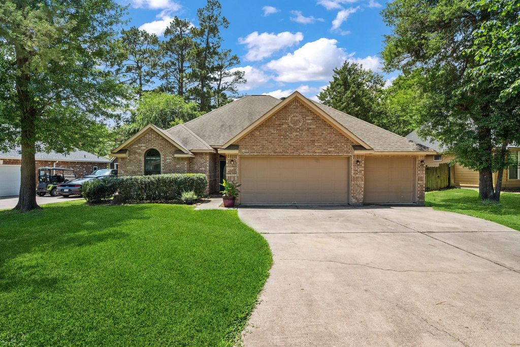 12295 Pegasus Drive, Willis, TX 77318