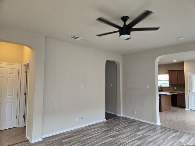 4431 Ashbel, San Antonio, TX 78223