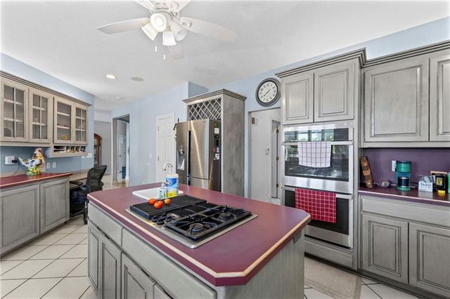 5253 W 215th Street, Bucyrus, KS 66013