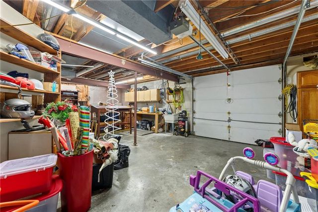 5253 W 215th Street, Bucyrus, KS 66013