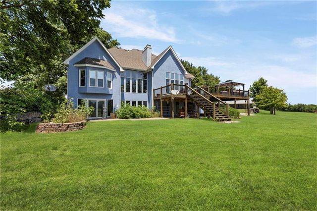 5253 W 215th Street, Bucyrus, KS 66013