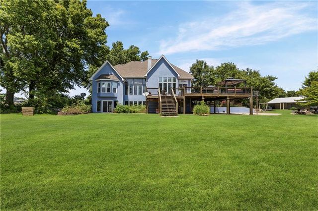 5253 W 215th Street, Bucyrus, KS 66013