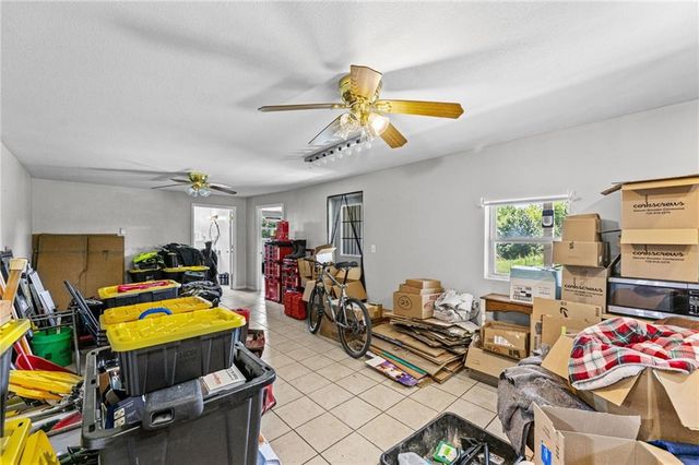 5253 W 215th Street, Bucyrus, KS 66013