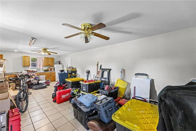 5253 W 215th Street, Bucyrus, KS 66013